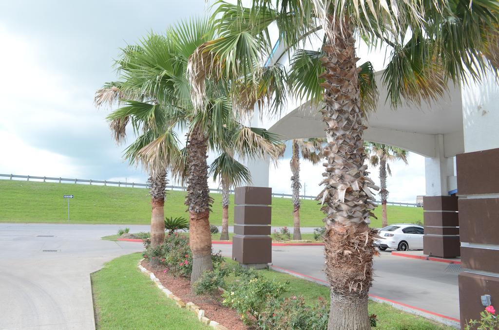 America'S Best Value Inn & Suites - Rosenberg/Houston מראה חיצוני תמונה