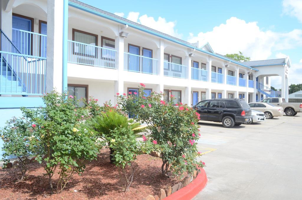 America'S Best Value Inn & Suites - Rosenberg/Houston מראה חיצוני תמונה