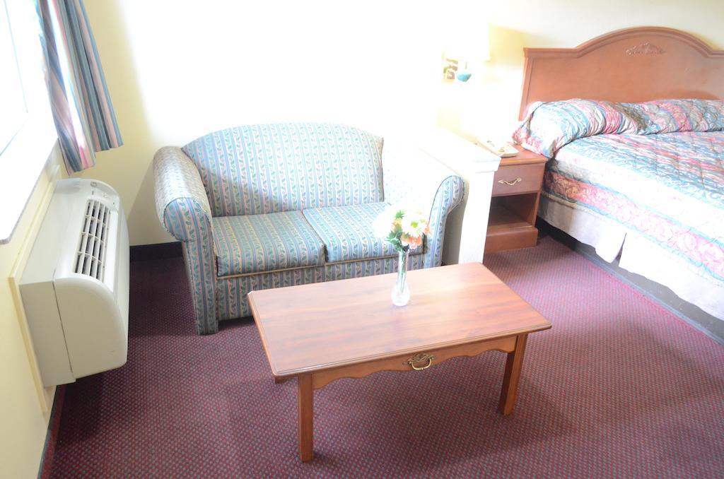 America'S Best Value Inn & Suites - Rosenberg/Houston חדר תמונה